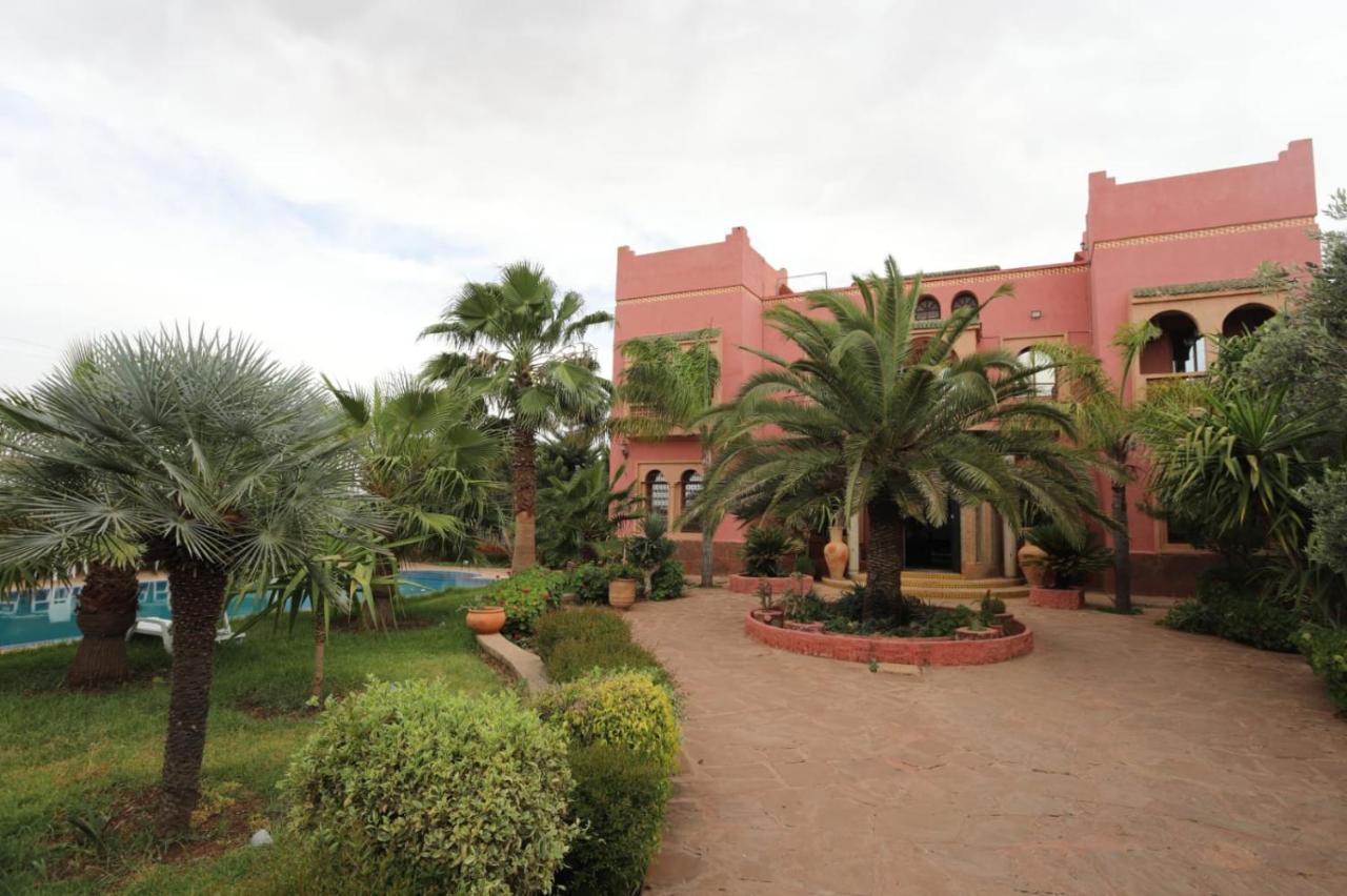 Equi Palace & Spa Near Aeroport Berrechid Esterno foto